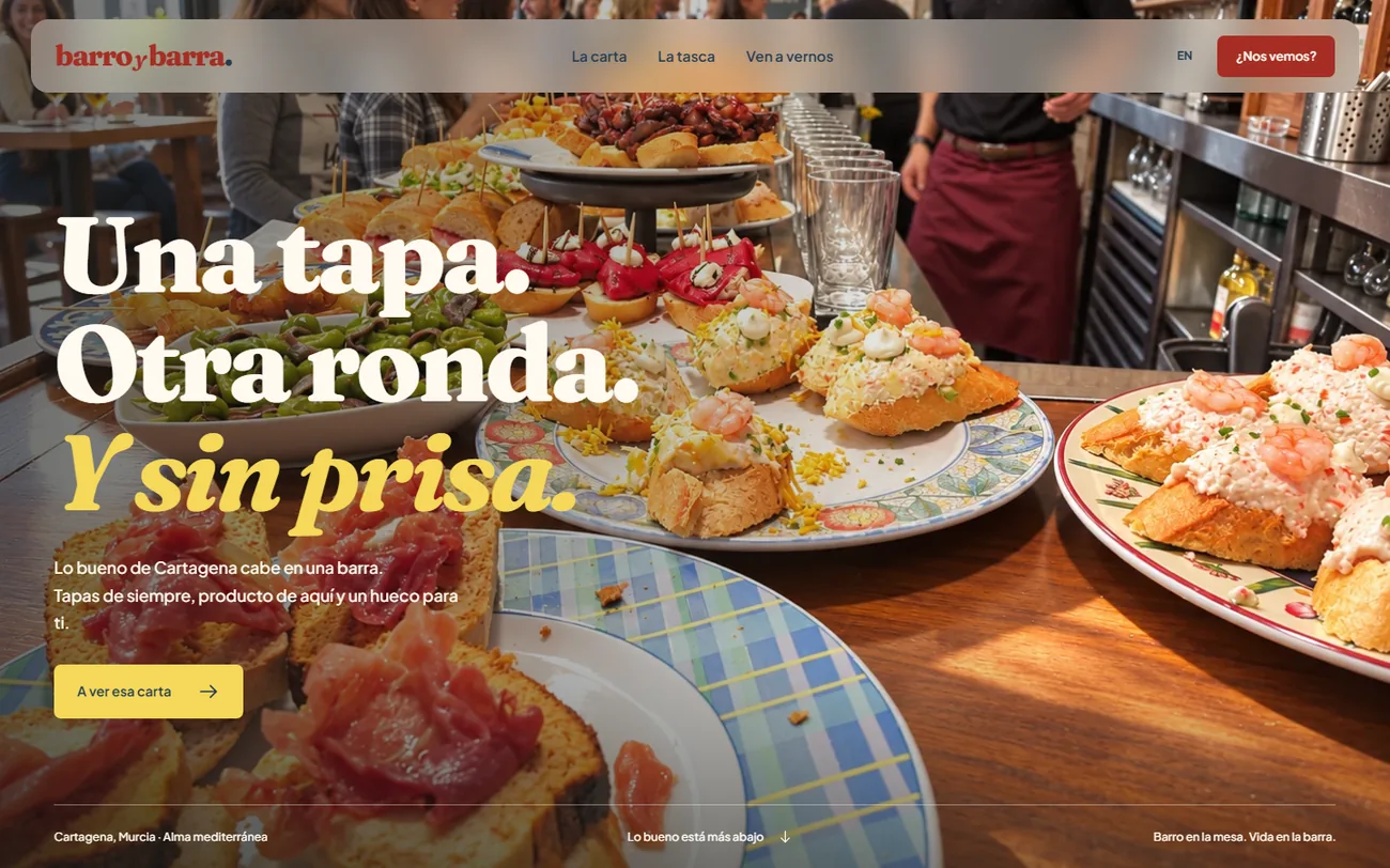 Portada de la web de Barro y Barra en escritorio: tapas sobre la barra y el titular «Una tapa. Otra ronda. Y sin prisa.»